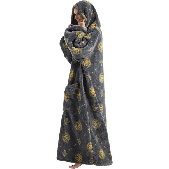 ⭐Sweat Grey Lion Warm Giant Hoodie Thick Flannel Blanket with Sleeve - Picture 3 of 5